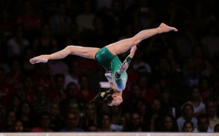 雷速官网-日本体操女队豪取团体冠军力压强敌