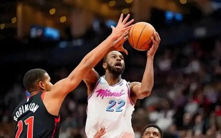 雷速官网-NBA夏季联赛：勇士队遭遇连败，考辛斯状态低迷