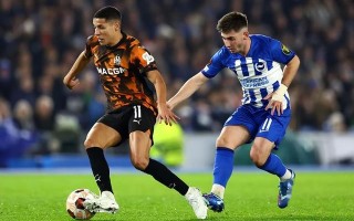 雷速官网-马赛客场逆转胜利，取得关键三分