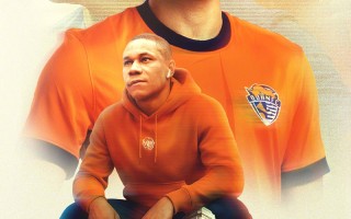 雷速直播-青岛海牛努力奋斗，团结一心争取好成绩！