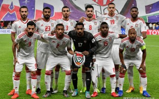 雷速官网下载-阿联酋女足参赛热情高涨，球场上积极发挥