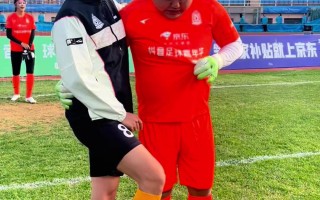 雷速直播-足球联赛擂台上，实力对决令人期待