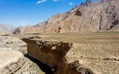 雷速官网-格尔木球队宣誓奋勇争取季后赛