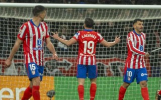 雷速官网-广州富力主场战平江苏苏宁，积分排名略有下滑