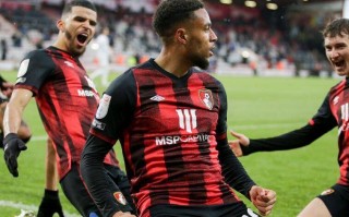 雷速-斯旺西客场逼平博恩茅斯，继续努力保级英超席位