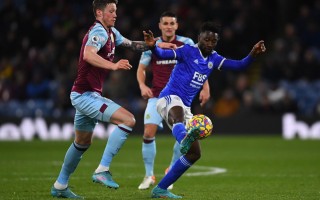 雷速官网-冠军之争！东亚区两大劲旅手握克星之战