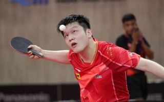 雷速官网-福建队高举奋斗旗帜，横扫对手