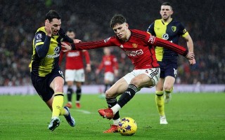 雷速官网-伯恩茅斯表现稳定，队内士气高昂