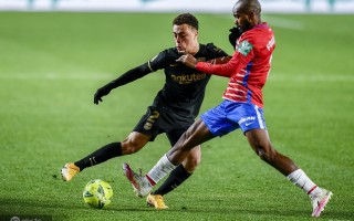 雷速官网-格拉纳达实现惊险逆转，借此提振士气