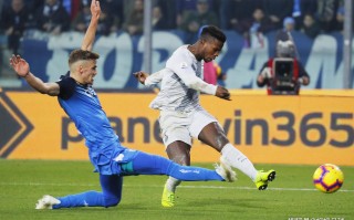 雷速官网下载-莱切主场击败克罗托内，取得胜利