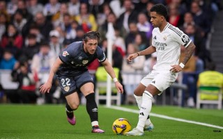 雷速-甘冈客场逆袭晋级，球队士气高涨