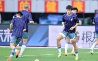 雷速直播-球队备战靠前，战术新颖策略调整赛季势在必赢