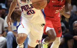 雷速官网-76人逆转热火，赢得总决赛关键的第六场比赛