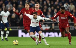 雷速官网-利物浦双星重伤，红军阵容面临危机