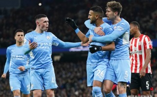 雷速官网下载-曼联将与曼城展开激烈交锋，赛事备受瞩目