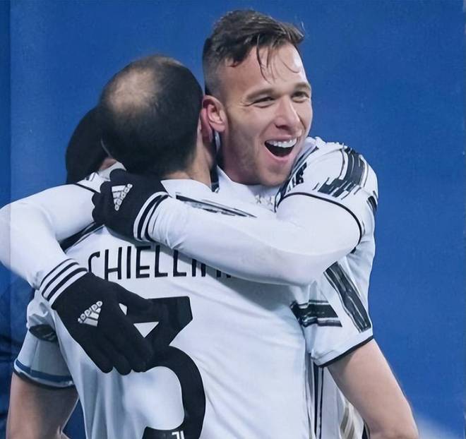 雷速官网-尤文图斯中场受伤退出赛季，球队受打击-第2张图片-雷速官网