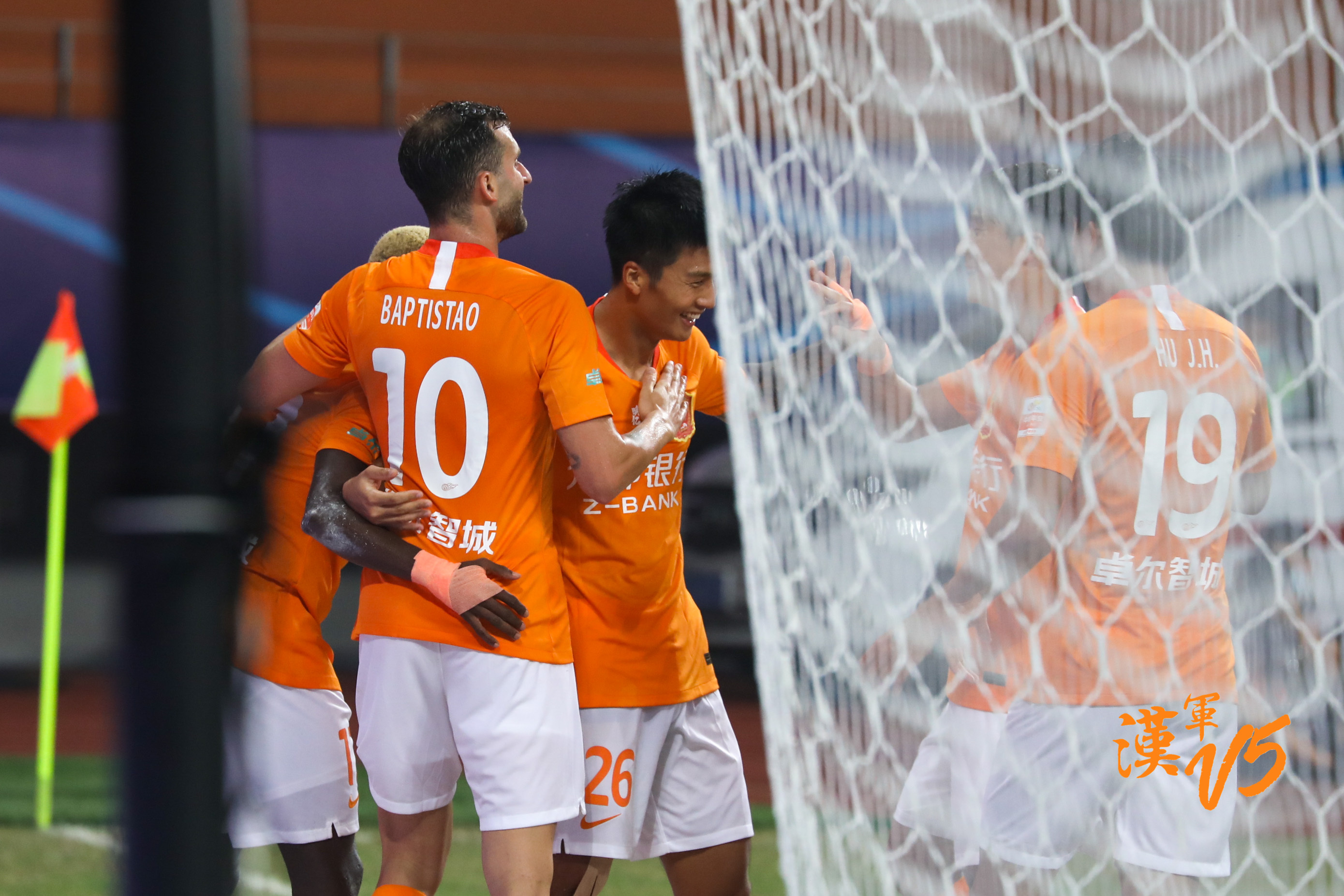 雷速官网-青岛黄海客场大捷,重返胜利轨道-第1张图片-雷速官网 雷速官网-青岛黄海客场大捷,重返胜利轨道-第1张图片-雷速官网