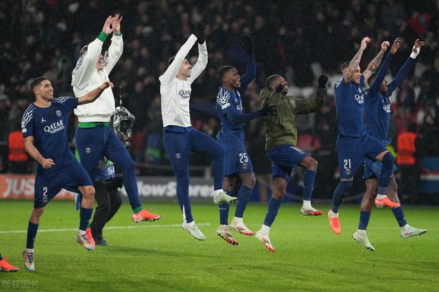 雷速直播-战胜对手，球队晋级下一轮比赛-第2张图片-雷速官网