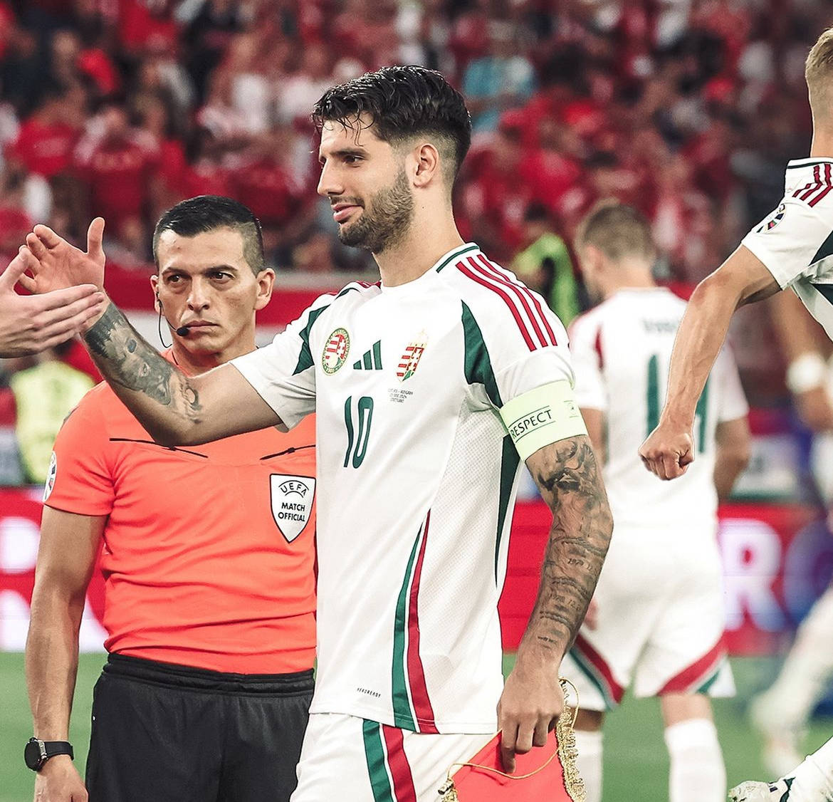 雷速官网-匈牙利国家足球队士气高昂,备战战役-第2张图片-雷速官网 雷速官网-匈牙利国家足球队士气高昂,备战战役-第2张图片-雷速官网