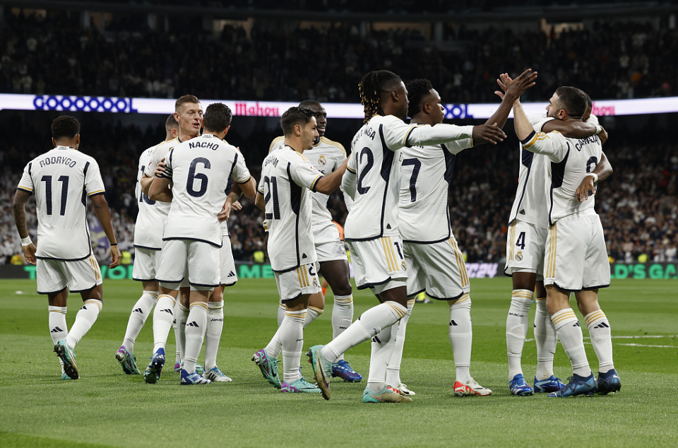 雷速直播-皇马阵容调整备战关键战役，球迷拭目以待-第2张图片-雷速官网