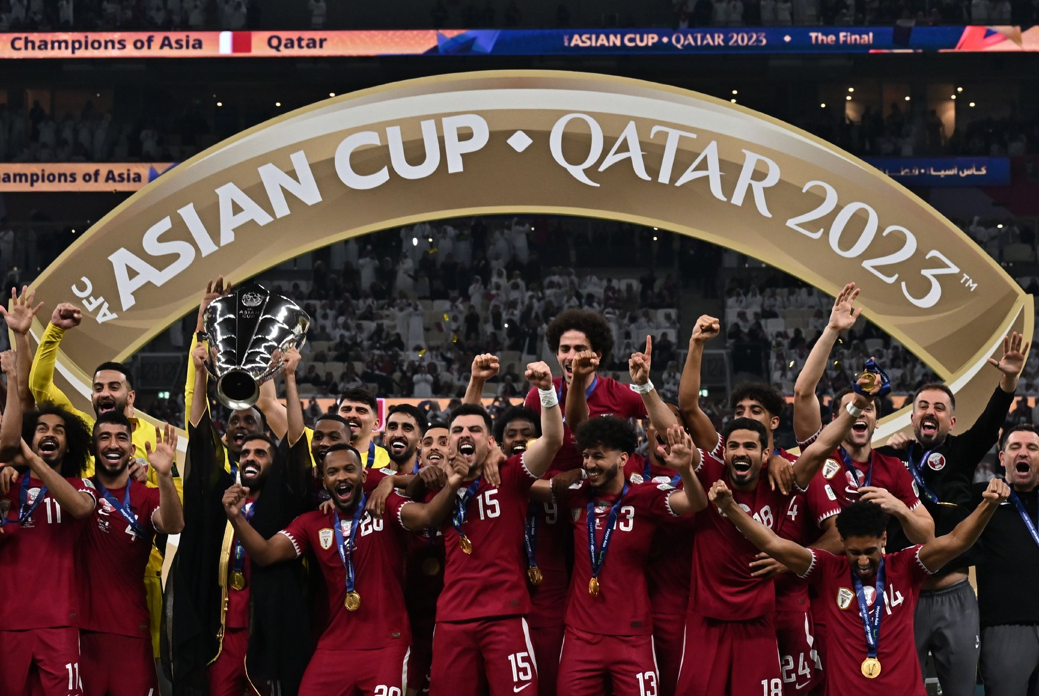 雷速官网-东亚球员在国际锦标赛中摘得殿军奖杯-第2张图片-雷速官网 雷速官网-东亚球员在国际锦标赛中摘得殿军奖杯-第2张图片-雷速官网