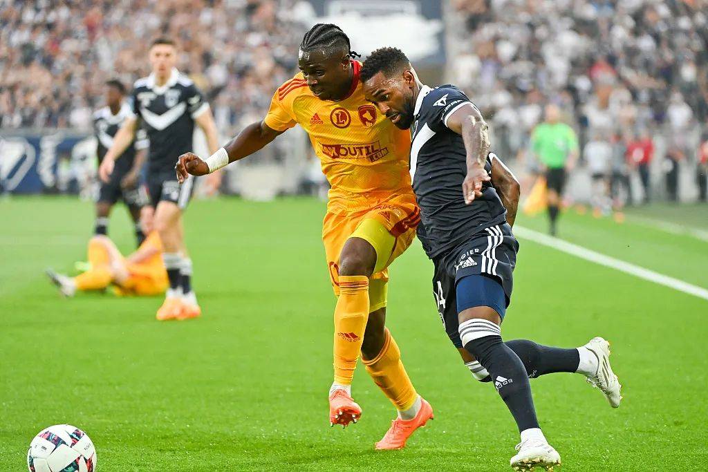 雷速官网下载-圣埃蒂安挑战尼斯,决心拿下比赛-第2张图片-雷速官网 雷速官网下载-圣埃蒂安挑战尼斯,决心拿下比赛-第2张图片-雷速官网