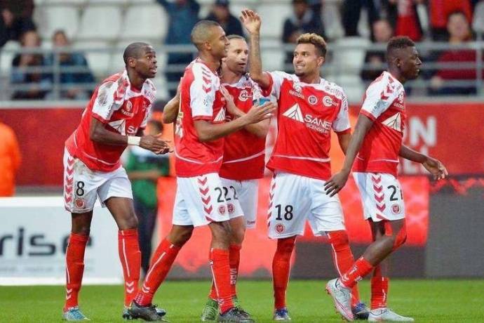 雷速-里尔惜败巴黎圣日耳曼,实力不容小觑-第2张图片-雷速官网 雷速-里尔惜败巴黎圣日耳曼,实力不容小觑-第2张图片-雷速官网