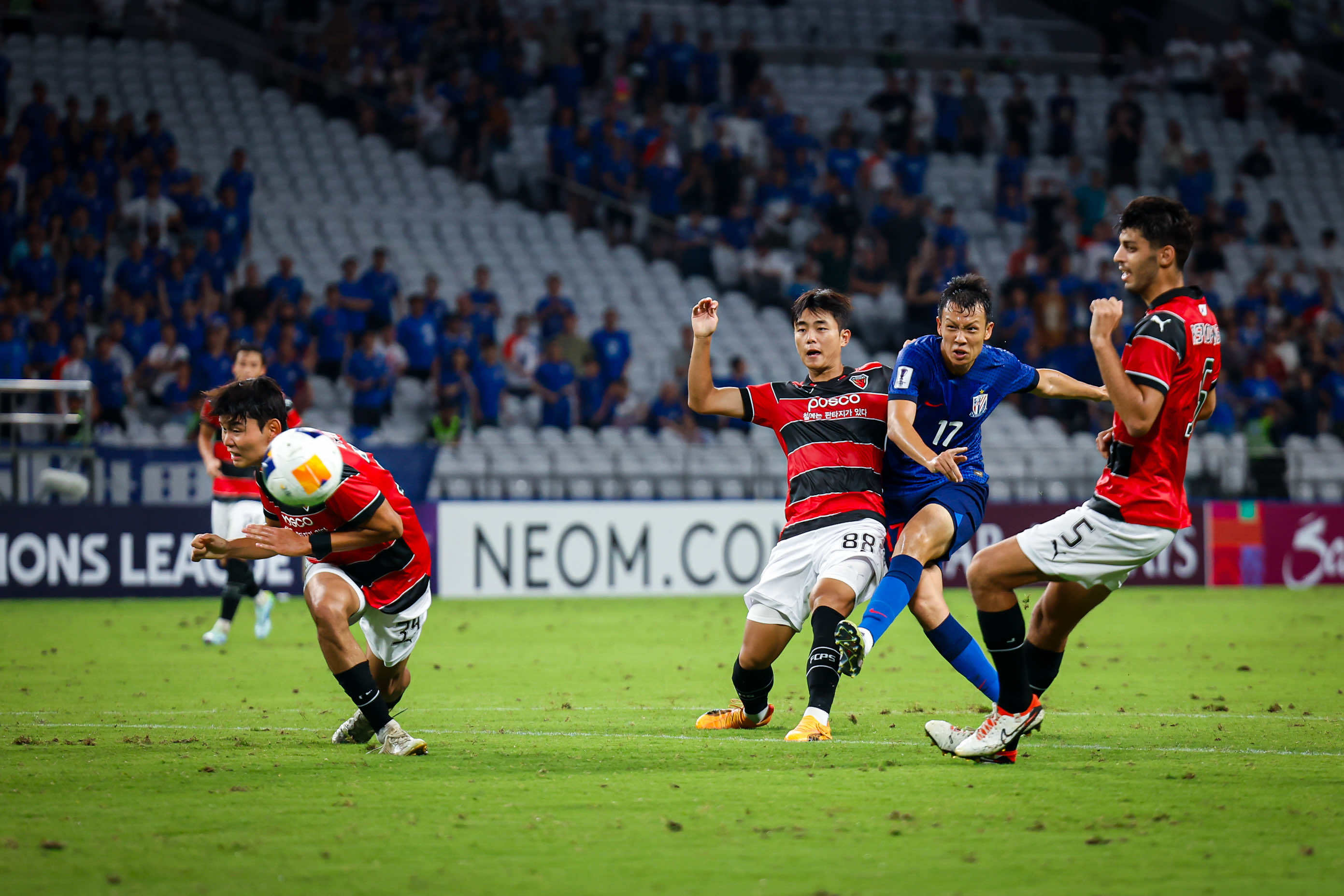 雷速直播-上海锦标赛:申花队1:1逼平上港队重陷危机-第1张图片-雷速官网 雷速直播-上海锦标赛:申花队1:1逼平上港队重陷危机-第1张图片-雷速官网