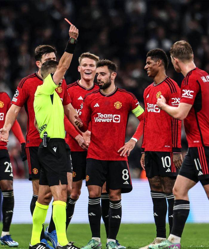 雷速-曼联队向对手发起了强大挑战-第1张图片-雷速官网