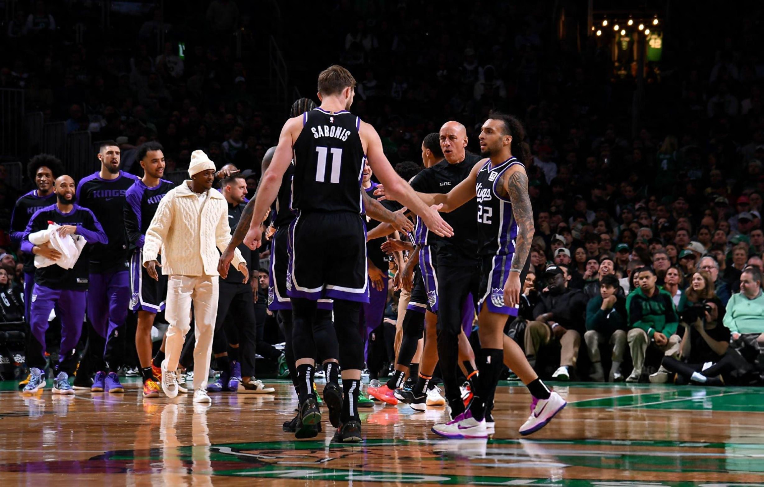 雷速官网下载-萨索洛主场告捷，斩获宝贵三分加速冲顶-第1张图片-雷速官网