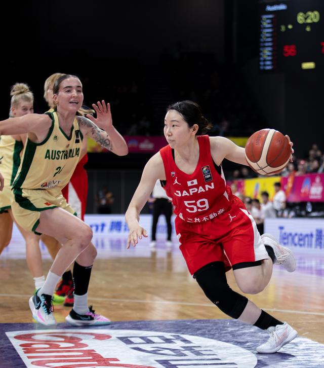 雷速官网-澳大利亚击败英国赢得女子篮球比赛-第1张图片-雷速官网