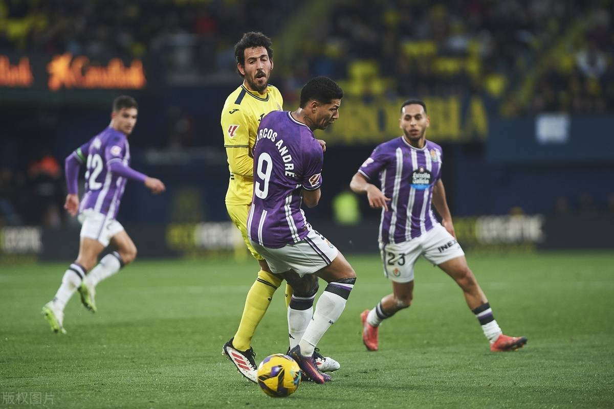 雷速直播-利用伤停补时，布尔斯尔比锁定比利亚雷亚尔胜局-第1张图片-雷速官网