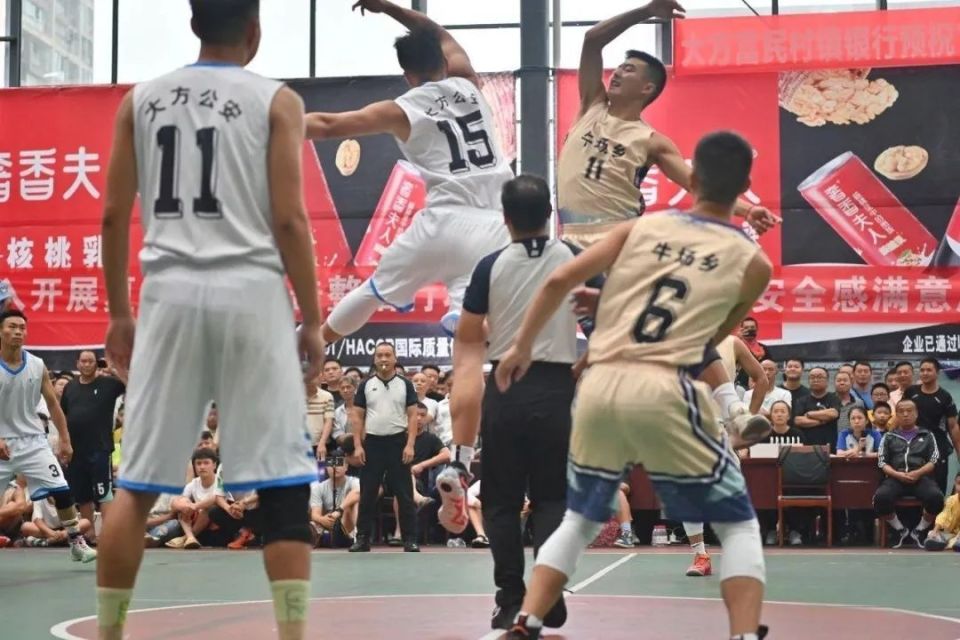 雷速直播-经典篮球比赛回顾，经典战役再现令人回味！-第2张图片-雷速官网