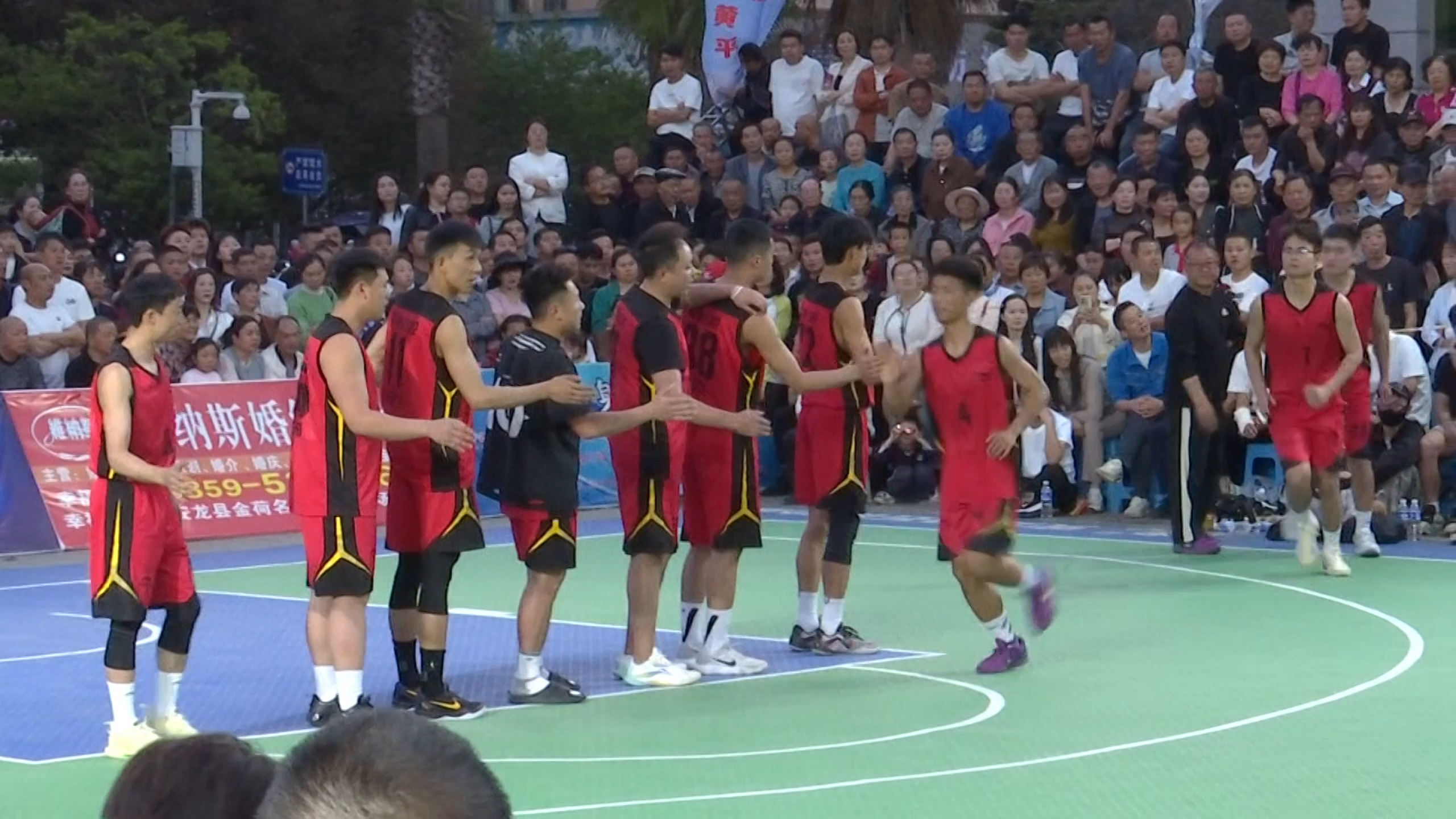 雷速官网-东南亚杯篮球联赛半决赛擂台赛火爆开赛-第2张图片-雷速官网