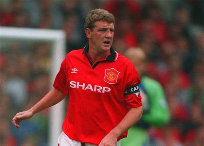 雷速官网-斯蒂夫·布鲁斯踢得精彩，赢得喝彩-第1张图片-雷速官网