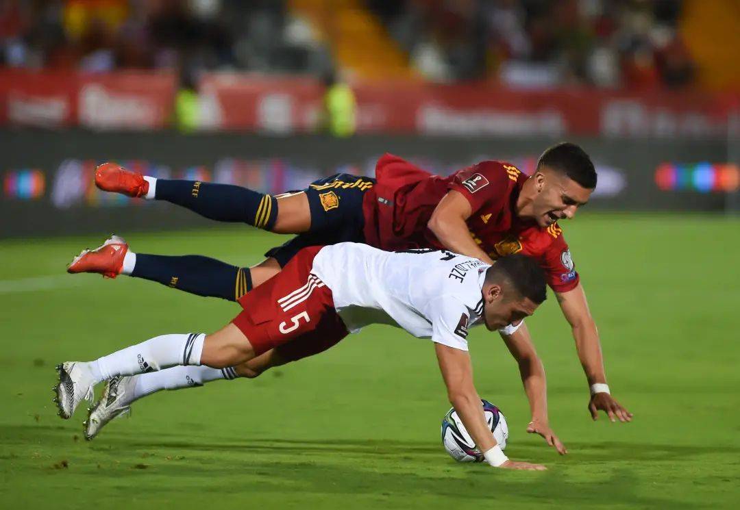 雷速直播-强队备战欧预赛,备战训练顺利进行-第2张图片-雷速官网 雷速直播-强队备战欧预赛,备战训练顺利进行-第2张图片-雷速官网