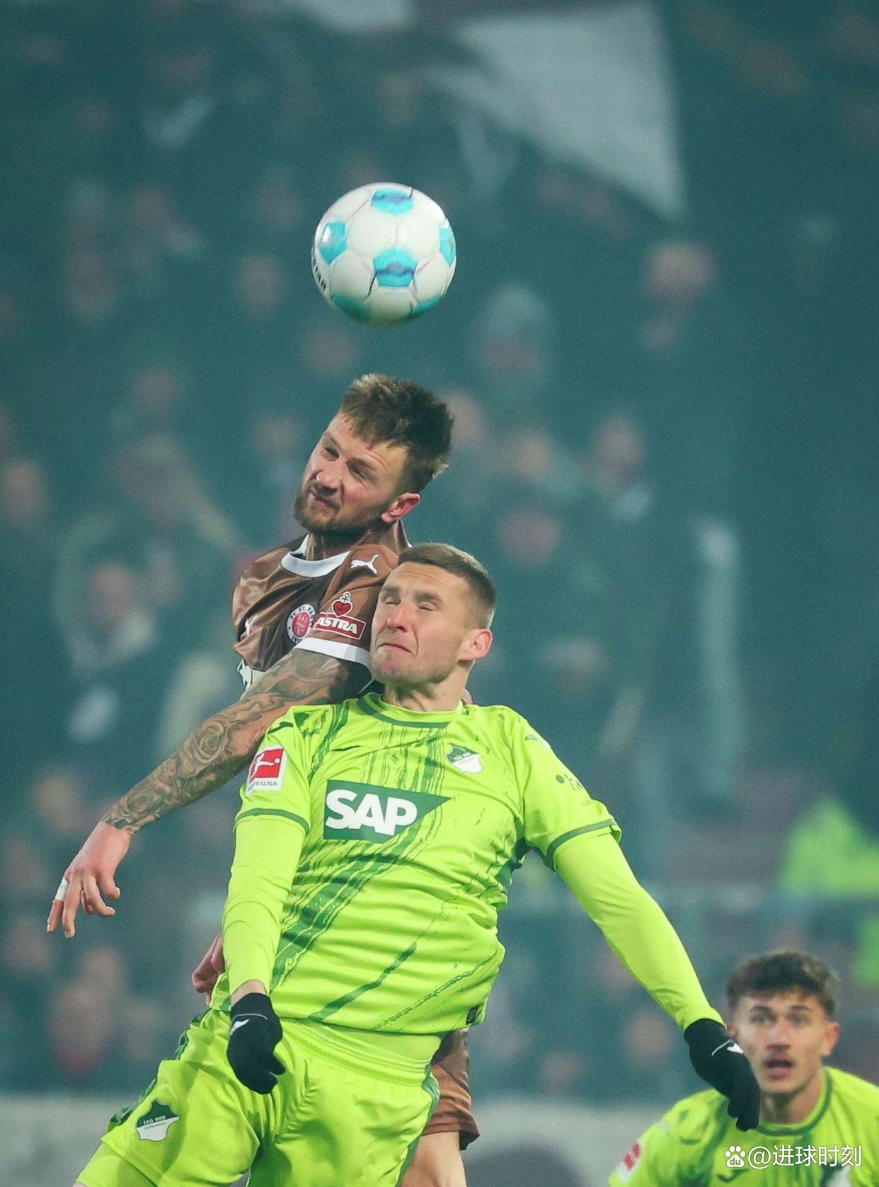 雷速-霍芬海姆球员接受采访，展望未来比赛表现-第2张图片-雷速官网