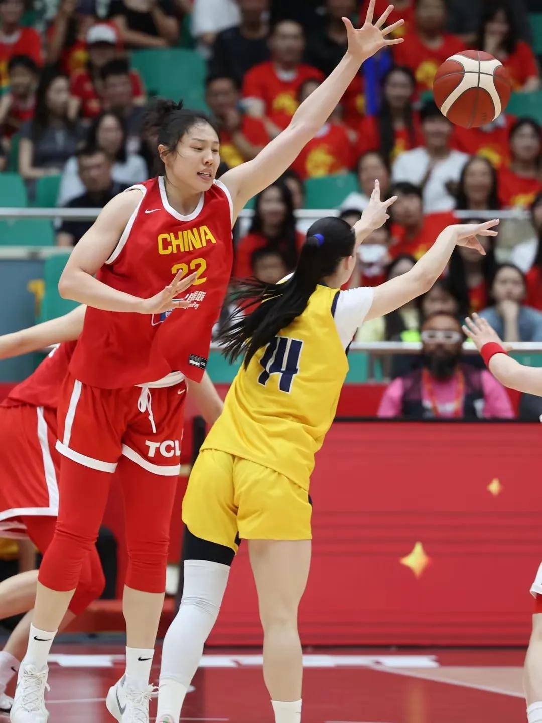 雷速官网-火热比赛精彩：女队全员发威，取得胜利-第2张图片-雷速官网