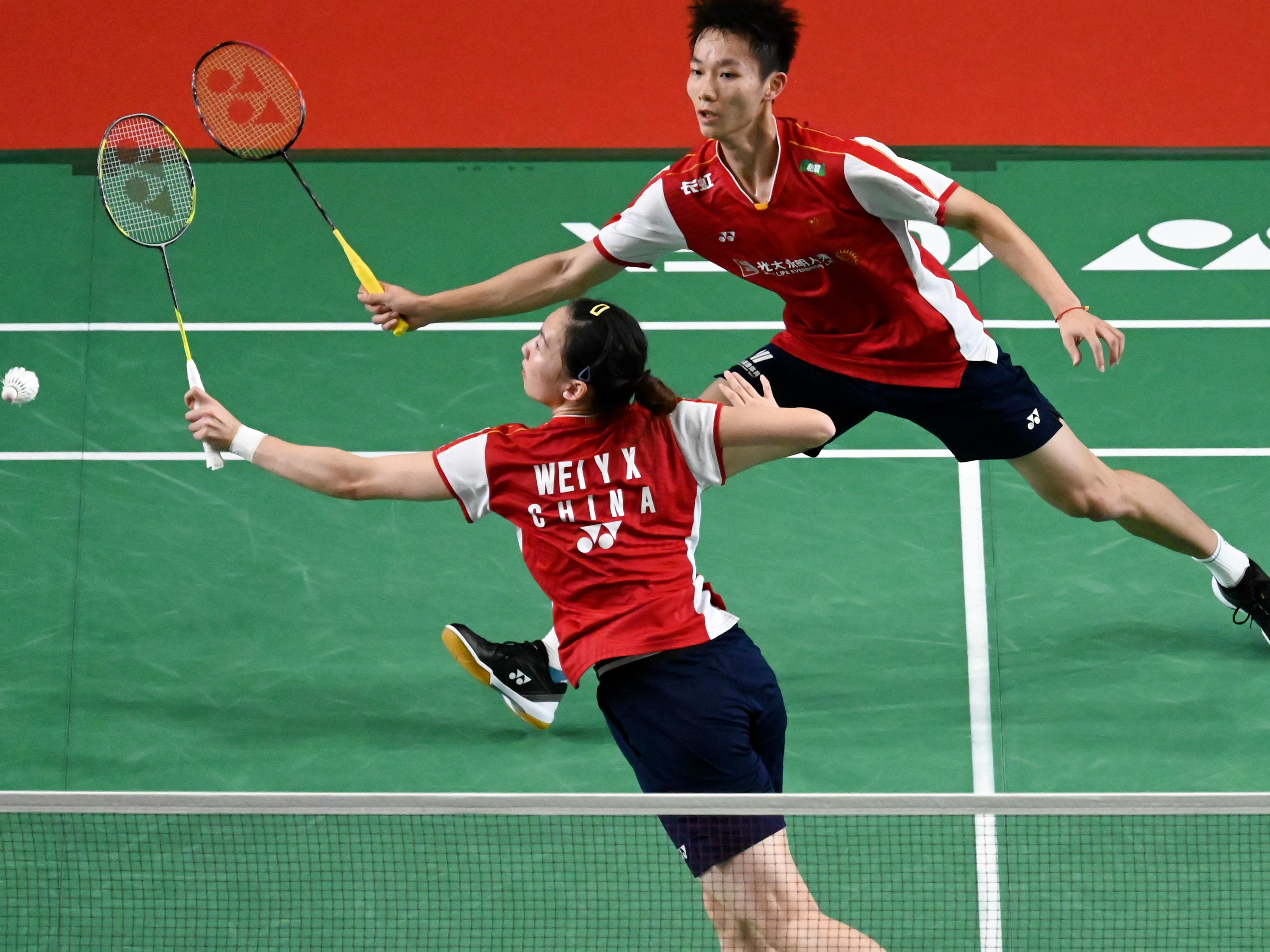 雷速官网下载-印度尼西亚团队在羽毛球比赛中勇夺冠军-第1张图片-雷速官网