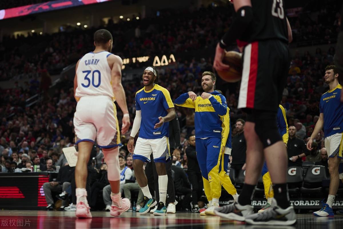 雷速官网-勇士不敌开拓者，库里孤军作战！-第1张图片-雷速官网