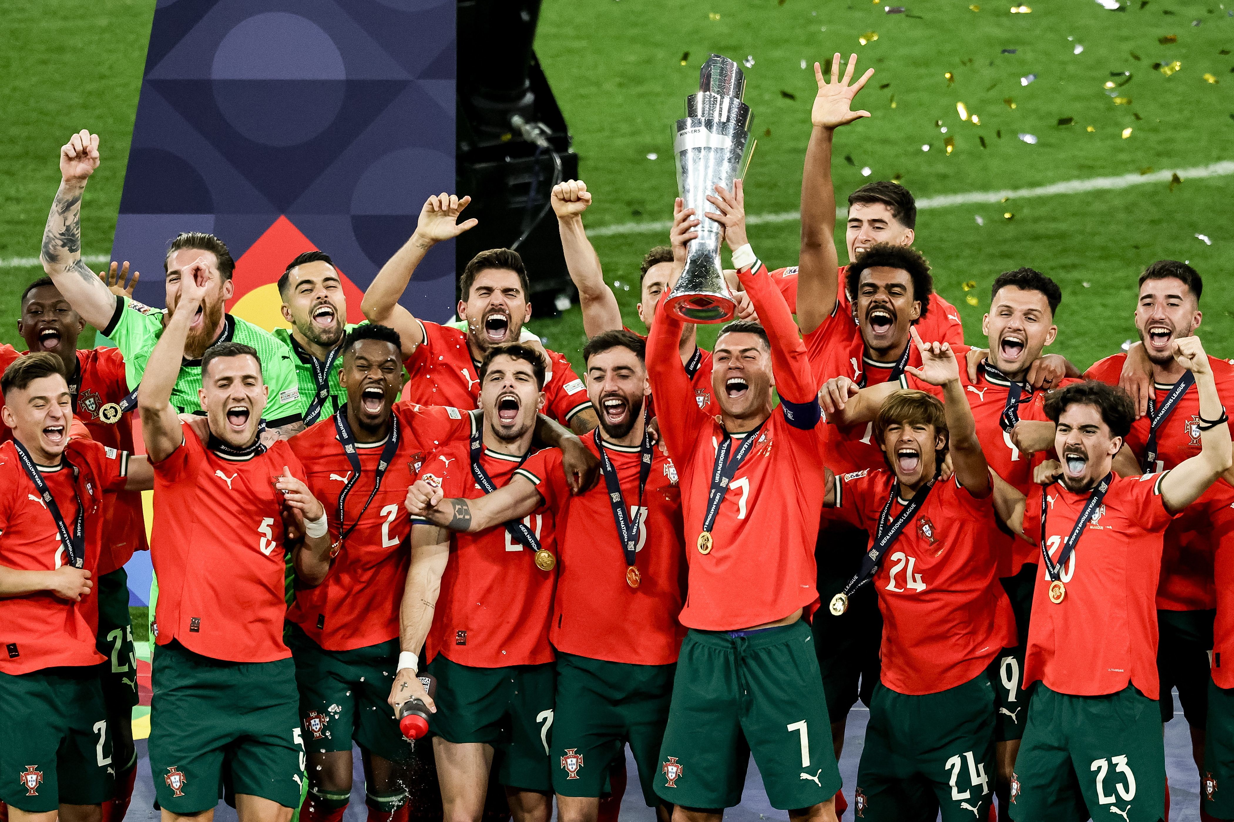 雷速-欧洲强队为了选拔赛冲刺世界杯-第1张图片-雷速官网