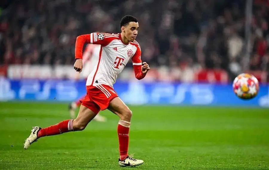 雷速官网-拜仁大胜对手，实力浮出水面-第1张图片-雷速官网