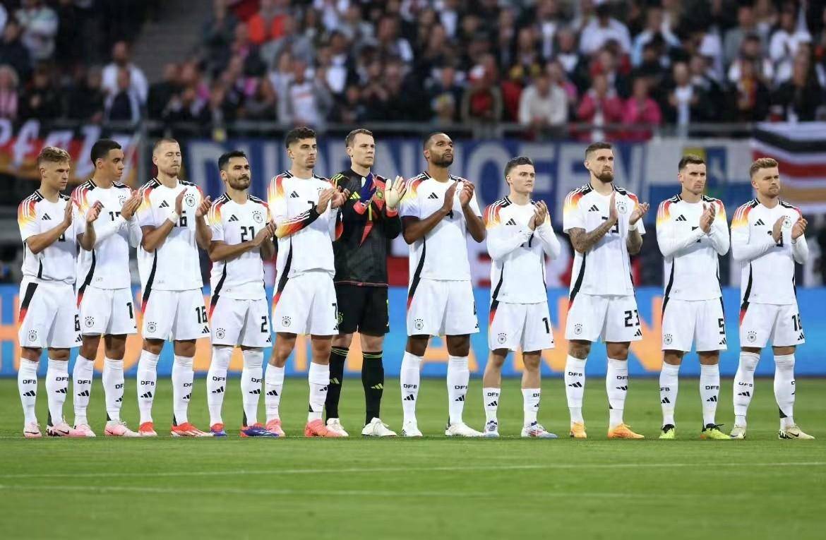 雷速官网-英格兰主场大胜克罗地亚，坚定实力争夺欧洲冠军-第2张图片-雷速官网