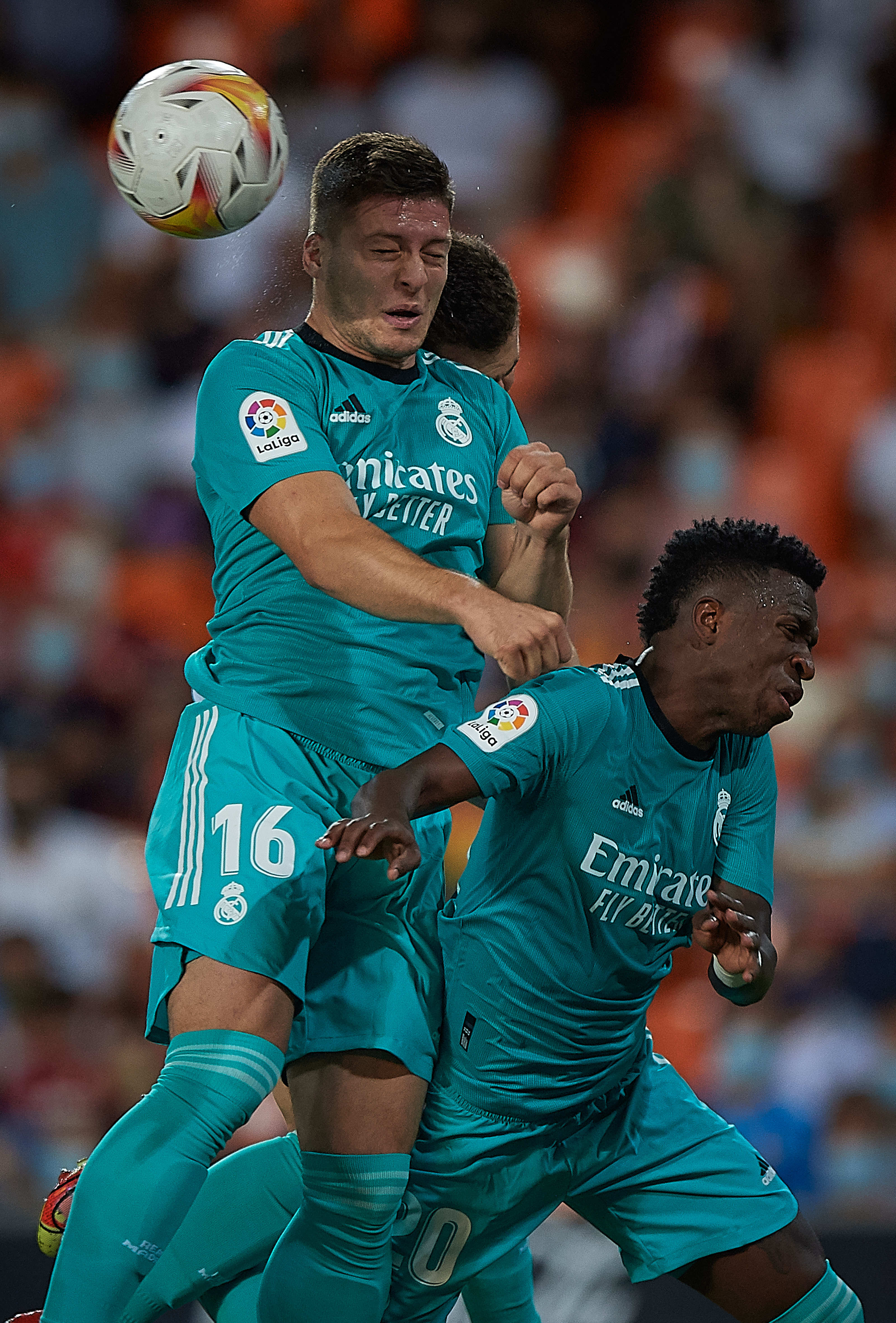 雷速官网-瓦伦西亚再度惨败,球迷表忧虑-第1张图片-雷速官网 雷速官网-瓦伦西亚再度惨败,球迷表忧虑-第1张图片-雷速官网