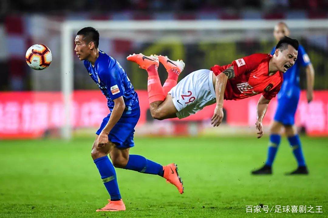 雷速官网下载-苏宁主场不敌广州富力，遭遇两连败-第1张图片-雷速官网