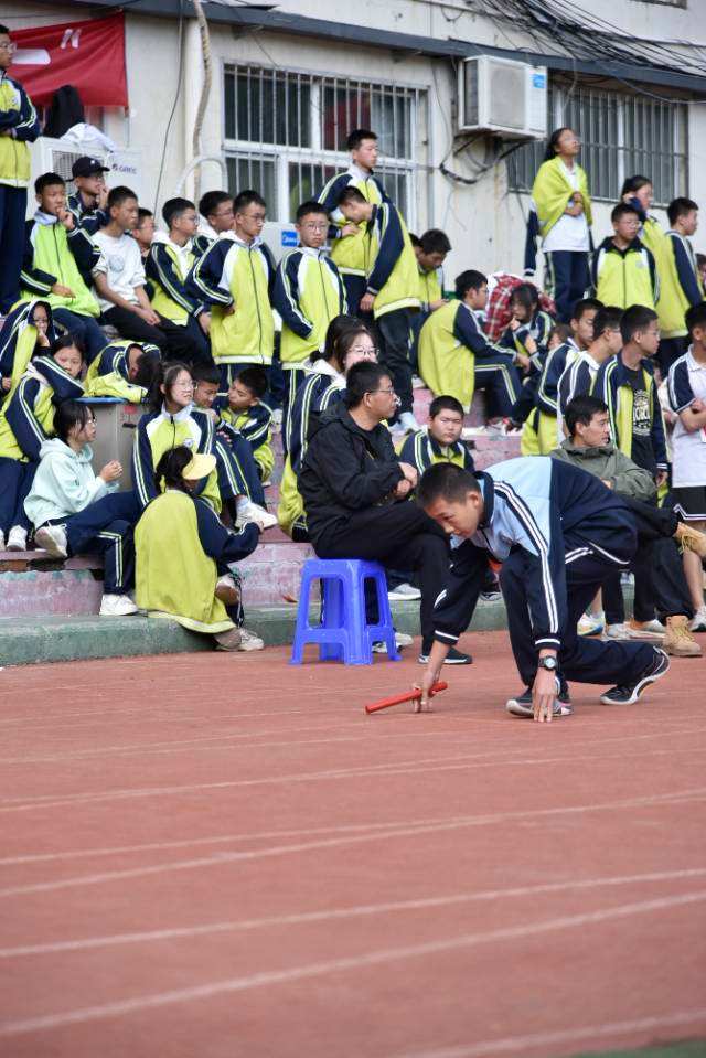 雷速官网下载-队员风采绝佳呼声一片-第2张图片-雷速官网