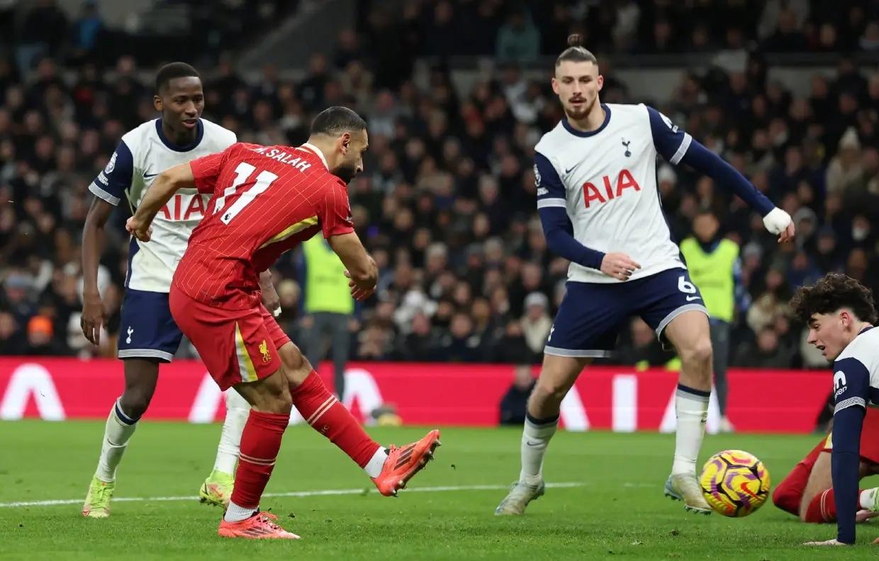 雷速官网-热刺客场碾压哈德斯菲尔德，继续保持领跑位置-第2张图片-雷速官网