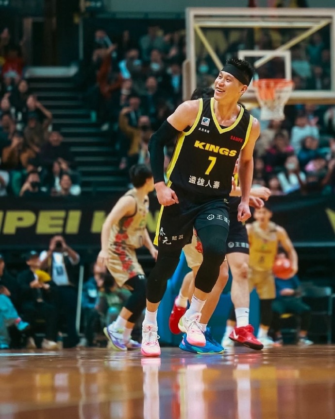 雷速-猛龙主帅谈林书豪表现：表现出色，给球队带来正能量-第1张图片-雷速官网