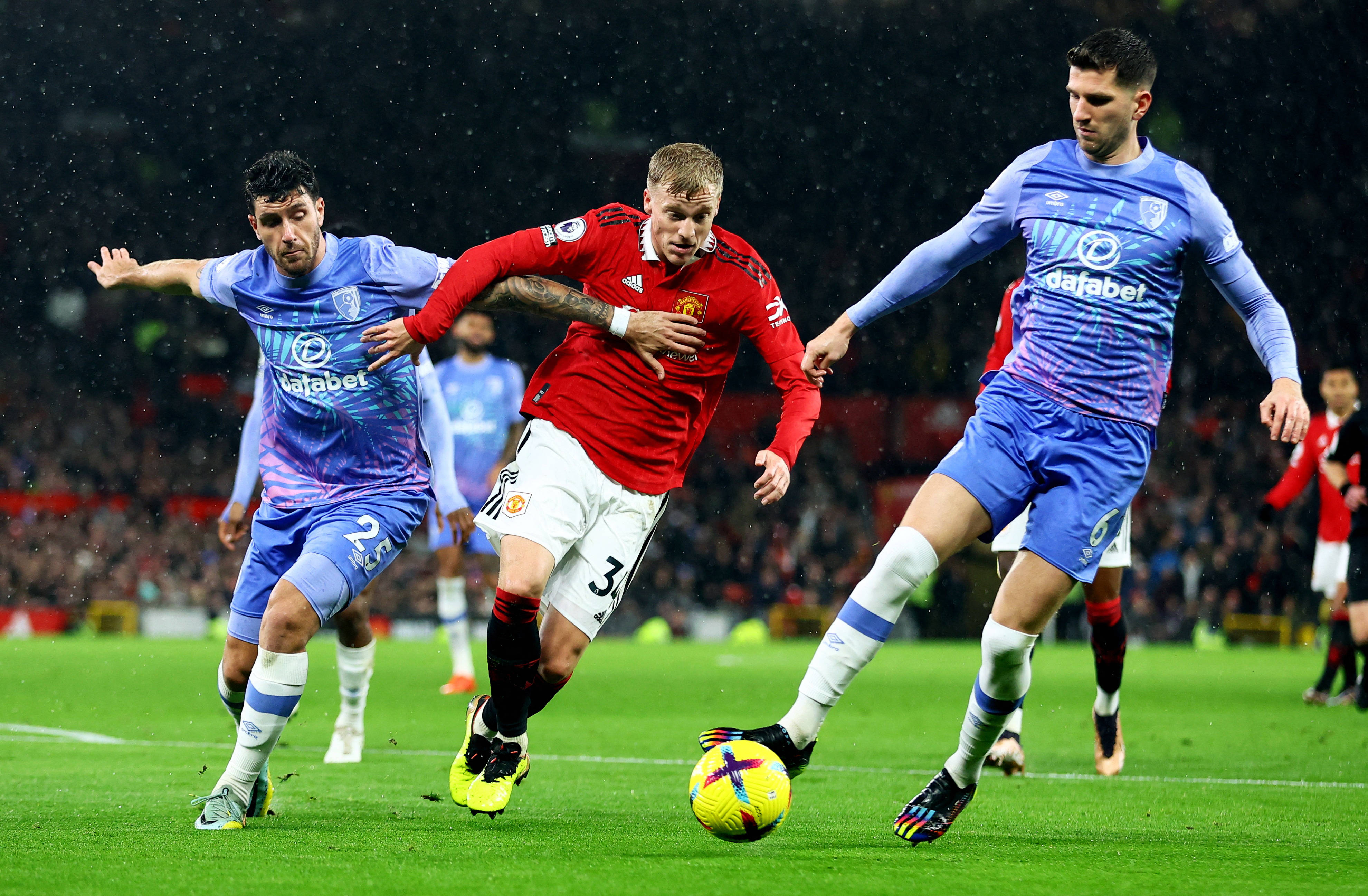 雷速官网-曼联队战胜对手,球员备战欧冠联赛-第1张图片-雷速官网 雷速官网-曼联队战胜对手,球员备战欧冠联赛-第1张图片-雷速官网