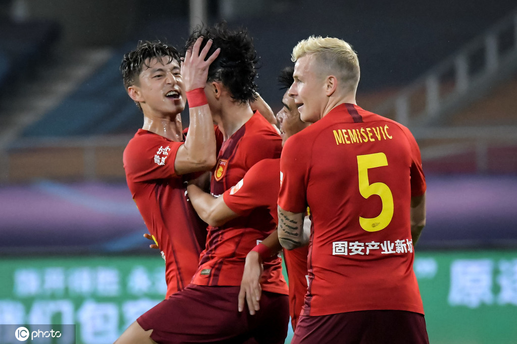 雷速官网下载-泰达主场不敌恒大,积分榜上遭遇连败-第2张图片-雷速官网 雷速官网下载-泰达主场不敌恒大,积分榜上遭遇连败-第2张图片-雷速官网